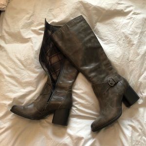 Leather riding boots